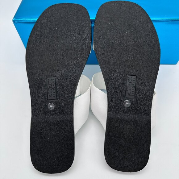 NWOT Alfani Women's Freddee Toe-Ring Flat Leather Slide Sandals, Size 8M,‎ White - Picture 9 of 12